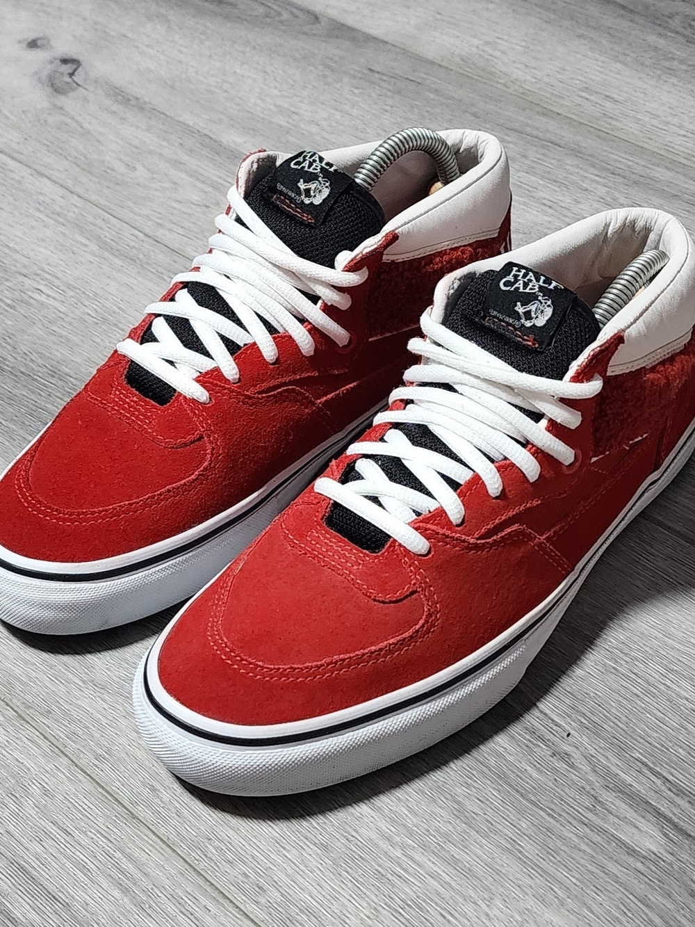Vans Skate Half Cab Red & White Suede Sneakers Mens Size 8.5 Womens Size 10